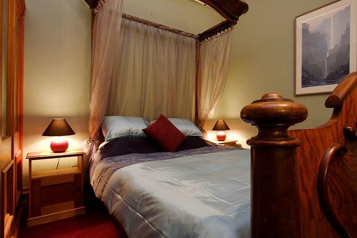 Ugbrooke Country Estate Hotel Lower Dashwood Ngoại thất bức ảnh