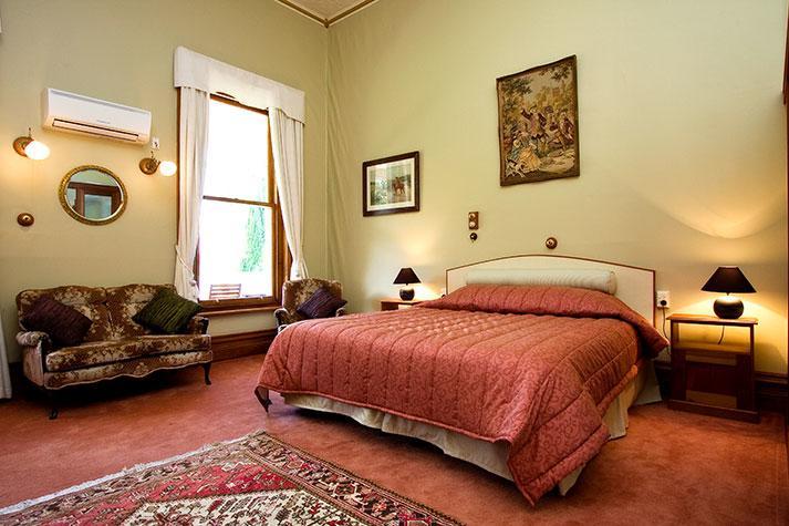 Ugbrooke Country Estate Hotel Lower Dashwood Ngoại thất bức ảnh